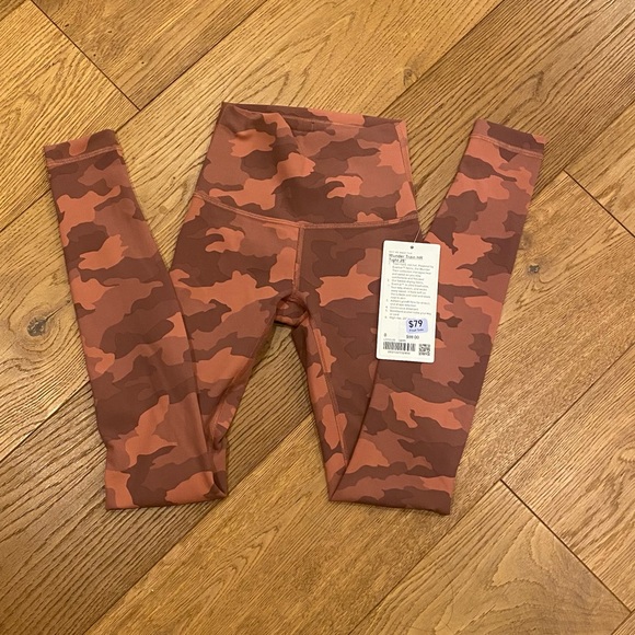 lululemon athletica Pants - NWT lululemon wunder train Harbtight 28” 0